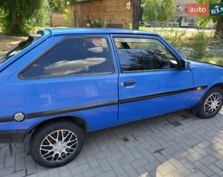 Синий ЗАЗ 1102 Таврия, объемом двигателя 1.1 л и пробегом 200 тыс. км за 800 $, фото 2 на Automoto.ua
