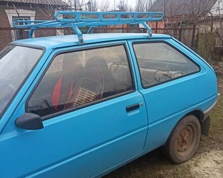 Синий ЗАЗ 1102 Таврия, объемом двигателя 1.1 л и пробегом 200 тыс. км за 1200 $, фото 1 на Automoto.ua