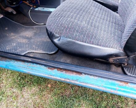 Синий ЗАЗ 1102 Таврия, объемом двигателя 1.2 л и пробегом 189 тыс. км за 500 $, фото 9 на Automoto.ua