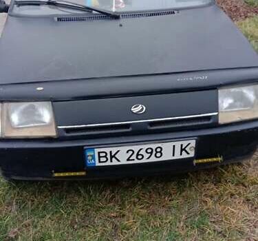 Синий ЗАЗ 1102 Таврия, объемом двигателя 1.2 л и пробегом 123 тыс. км за 996 $, фото 5 на Automoto.ua