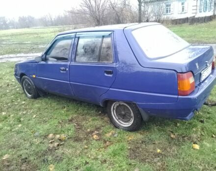 Синий ЗАЗ 1102 Таврия, объемом двигателя 1.2 л и пробегом 300 тыс. км за 417 $, фото 2 на Automoto.ua