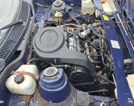 Синий ЗАЗ 1102 Таврия, объемом двигателя 1.2 л и пробегом 153 тыс. км за 650 $, фото 13 на Automoto.ua