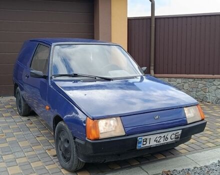 Синий ЗАЗ 1102 Таврия, объемом двигателя 1.2 л и пробегом 100 тыс. км за 550 $, фото 4 на Automoto.ua