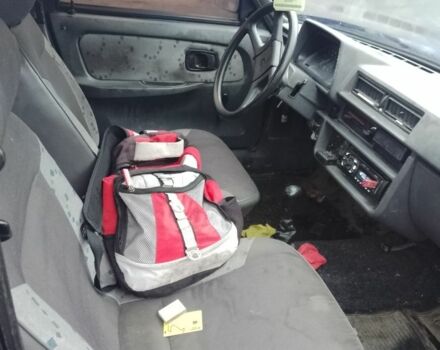 Синий ЗАЗ 1102 Таврия, объемом двигателя 1.2 л и пробегом 300 тыс. км за 417 $, фото 8 на Automoto.ua