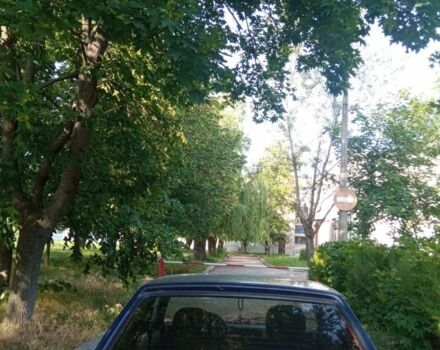 Синий ЗАЗ 1102 Таврия, объемом двигателя 1.1 л и пробегом 168 тыс. км за 727 $, фото 2 на Automoto.ua