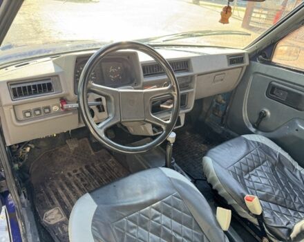 Синий ЗАЗ 1102 Таврия, объемом двигателя 1.2 л и пробегом 400 тыс. км за 750 $, фото 5 на Automoto.ua
