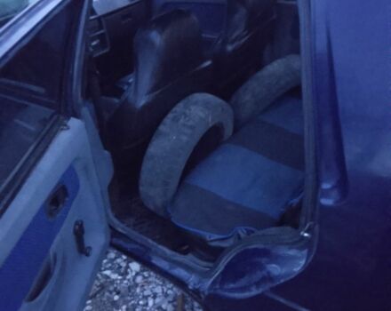 Синий ЗАЗ 1102 Таврия, объемом двигателя 1.2 л и пробегом 300 тыс. км за 519 $, фото 4 на Automoto.ua