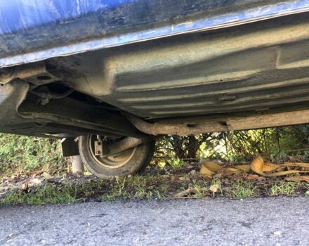 Синий ЗАЗ 1102 Таврия, объемом двигателя 1.2 л и пробегом 444 тыс. км за 167 $, фото 4 на Automoto.ua