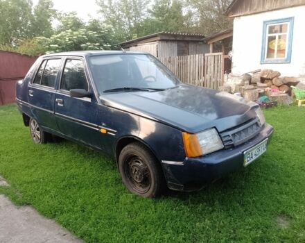 Синій ЗАЗ 1102 Таврія, об'ємом двигуна 1.2 л та пробігом 2 тис. км за 725 $, фото 1 на Automoto.ua