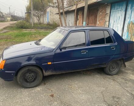 Синий ЗАЗ 1102 Таврия, объемом двигателя 1.2 л и пробегом 250 тыс. км за 1000 $, фото 3 на Automoto.ua