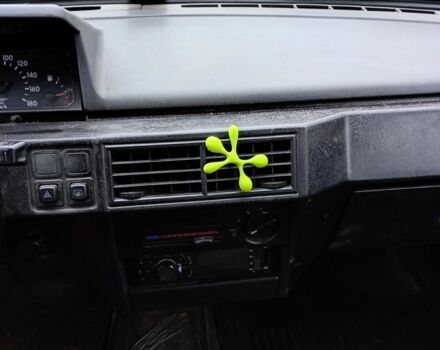 Синий ЗАЗ 1102 Таврия, объемом двигателя 1.2 л и пробегом 110 тыс. км за 639 $, фото 6 на Automoto.ua