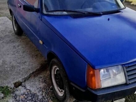 ЗАЗ 1102 Таврия 1989 в Ивано-Франковске на Automoto.ua Синий ЗАЗ 1102 Таврия, объемом двигателя 0 л и пробегом 230 тыс. км за 364 $, фото 1 на Automoto.ua