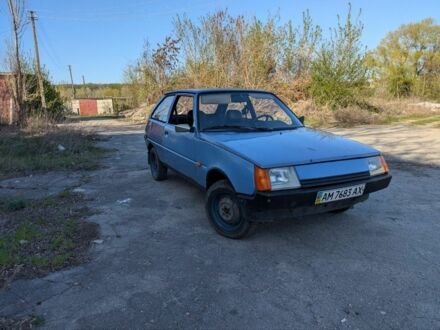 ЗАЗ 1102 Таврія 1995 у Житомирі на Automoto.ua Синій ЗАЗ 1102 Таврія, об'ємом двигуна 1.1 л та пробігом 56 тис. км за 800 $, фото 1 на Automoto.ua