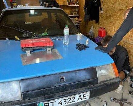 Синий ЗАЗ 1102 Таврия, объемом двигателя 1.3 л и пробегом 200 тыс. км за 650 $, фото 1 на Automoto.ua