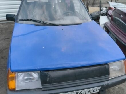 ЗАЗ 1102 Таврия 1998 в Никополе на Automoto.ua Синий ЗАЗ 1102 Таврия, объемом двигателя 1.1 л и пробегом 100 тыс. км за 553 $, фото 1 на Automoto.ua