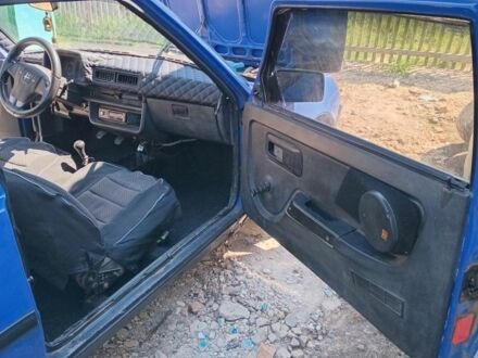 ЗАЗ 1102 Таврия 1998 в Николаеве на Automoto.ua Синий ЗАЗ 1102 Таврия, объемом двигателя 0 л и пробегом 1000 тыс. км за 411 $, фото 1 на Automoto.ua
