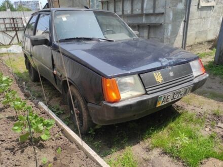 ЗАЗ 1102 Таврия 1999 в Сумах на Automoto.ua Синий ЗАЗ 1102 Таврия, объемом двигателя 1.1 л и пробегом 50 тыс. км за 290 $, фото 1 на Automoto.ua