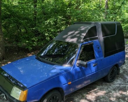 Синий ЗАЗ 1102 Таврия, объемом двигателя 1.2 л и пробегом 160 тыс. км за 1600 $, фото 1 на Automoto.ua