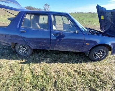 Синий ЗАЗ 1102 Таврия, объемом двигателя 1.2 л и пробегом 169 тыс. км за 768 $, фото 1 на Automoto.ua