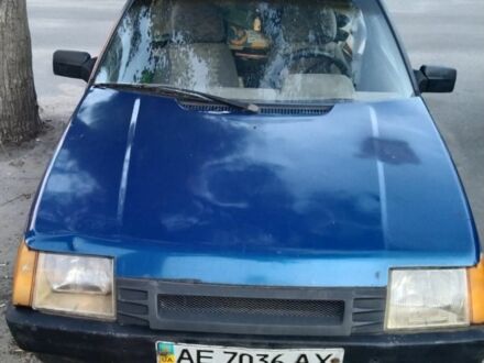 ЗАЗ 1102 Таврія 2002 у Дніпро (Дніпропетровську) на Automoto.ua Синій ЗАЗ 1102 Таврія, об'ємом двигуна 1.1 л та пробігом 1000 тис. км за 673 $, фото 1 на Automoto.ua