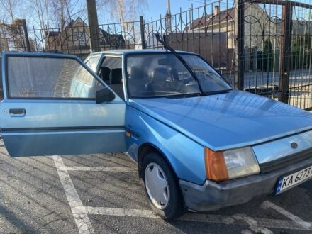 Синий ЗАЗ 1102 Таврия, объемом двигателя 1.2 л и пробегом 164 тыс. км за 1600 $, фото 1 на Automoto.ua