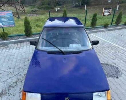 ЗАЗ 1102 Таврия 2004 в Старом Самборе на Automoto.ua Синий ЗАЗ 1102 Таврия, объемом двигателя 1.3 л и пробегом 200 тыс. км за 599 $, фото 1 на Automoto.ua
