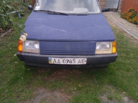 ЗАЗ 1102 Таврія 2004 у Вараш (Кузнецовськ) на Automoto.ua Синій ЗАЗ 1102 Таврія, об'ємом двигуна 0 л та пробігом 150 тис. км за 19000 $, фото 1 на Automoto.ua