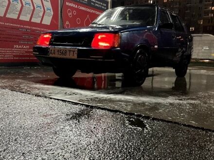 Синий ЗАЗ 1102 Таврия, объемом двигателя 1 л и пробегом 157 тыс. км за 666 $, фото 1 на Automoto.ua