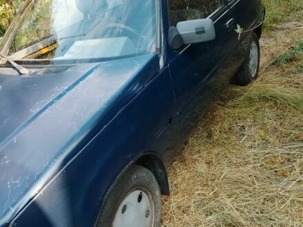 ЗАЗ 1102 Таврия 2005 в Броварах на Automoto.ua Синий ЗАЗ 1102 Таврия, объемом двигателя 0 л и пробегом 100 тыс. км за 700 $, фото 1 на Automoto.ua