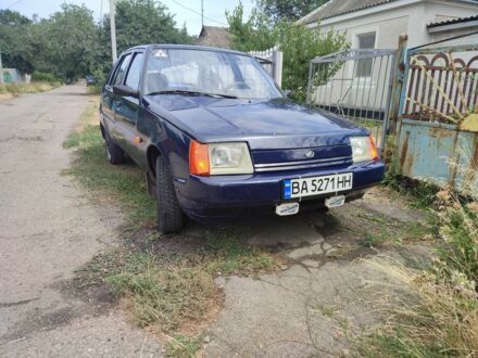 ЗАЗ 1102 Таврія 2007 у Дніпро (Дніпропетровську) на Automoto.ua Синій ЗАЗ 1102 Таврія, об'ємом двигуна 1.2 л та пробігом 41 тис. км за 1500 $, фото 1 на Automoto.ua