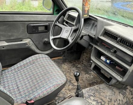 Зелений ЗАЗ 1102 Таврія, об'ємом двигуна 1.1 л та пробігом 2 тис. км за 358 $, фото 7 на Automoto.ua