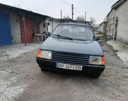 Зеленый ЗАЗ 1102 Таврия, объемом двигателя 1.2 л и пробегом 250 тыс. км за 650 $, фото 2 на Automoto.ua