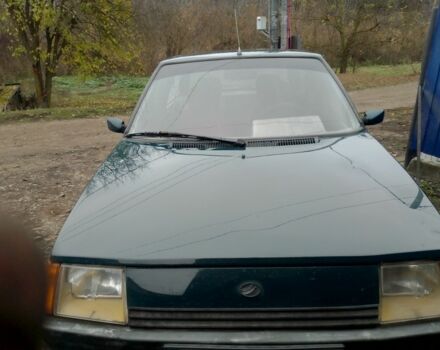 Зеленый ЗАЗ 1102 Таврия, объемом двигателя 1 л и пробегом 217 тыс. км за 950 $, фото 5 на Automoto.ua