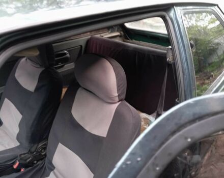 Зелений ЗАЗ 1102 Таврія, об'ємом двигуна 1.2 л та пробігом 175 тис. км за 840 $, фото 4 на Automoto.ua