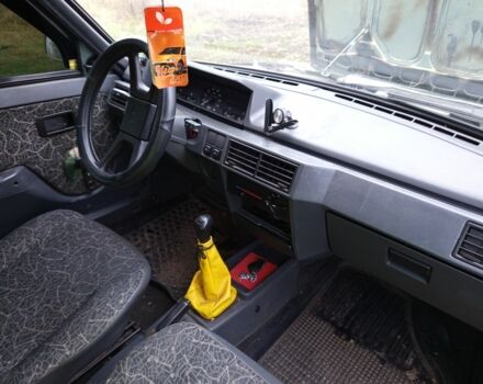 Зеленый ЗАЗ 1102 Таврия, объемом двигателя 1.2 л и пробегом 2 тыс. км за 1100 $, фото 7 на Automoto.ua