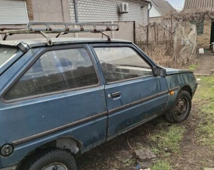 Зеленый ЗАЗ 1102 Таврия, объемом двигателя 1.1 л и пробегом 200 тыс. км за 500 $, фото 1 на Automoto.ua