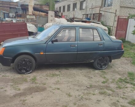 Зеленый ЗАЗ 1102 Таврия, объемом двигателя 1.2 л и пробегом 293 тыс. км за 850 $, фото 7 на Automoto.ua