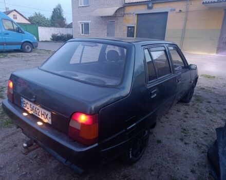 Зеленый ЗАЗ 1102 Таврия, объемом двигателя 1.2 л и пробегом 293 тыс. км за 850 $, фото 6 на Automoto.ua