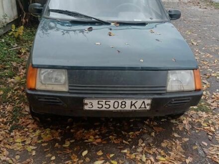 ЗАЗ 1102 Таврия 1990 в Кропивницком (Кировограде) на Automoto.ua Зеленый ЗАЗ 1102 Таврия, объемом двигателя 1.2 л и пробегом 34 тыс. км за 646 $, фото 1 на Automoto.ua