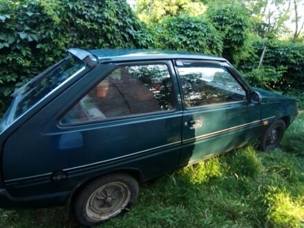 ЗАЗ 1102 Таврія 1990 у Кропивницькому (Кіровограді) на Automoto.ua Зелений ЗАЗ 1102 Таврія, об'ємом двигуна 0 л та пробігом 139 тис. км за 605 $, фото 1 на Automoto.ua