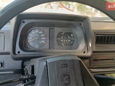 ЗАЗ 1102 Таврія 1993 у Новомосковске на Automoto.ua Зелений ЗАЗ 1102 Таврія, об'ємом двигуна 1.1 л та пробігом 100 тис. км за 150 $, фото 1 на Automoto.ua