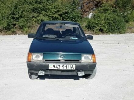 ЗАЗ 1102 Таврия 2000 в Запорожье на Automoto.ua Зеленый ЗАЗ 1102 Таврия, объемом двигателя 1.1 л и пробегом 94 тыс. км за 1100 $, фото 1 на Automoto.ua