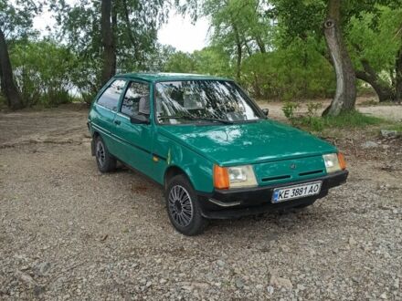 Зеленый ЗАЗ 1102 Таврия, объемом двигателя 1.2 л и пробегом 140 тыс. км за 1400 $, фото 1 на Automoto.ua