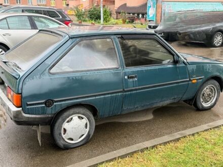 ЗАЗ 1102 Таврія 2004 у Вышгороде на Automoto.ua Зелений ЗАЗ 1102 Таврія, об'ємом двигуна 1.2 л та пробігом 187 тис. км за 600 $, фото 1 на Automoto.ua