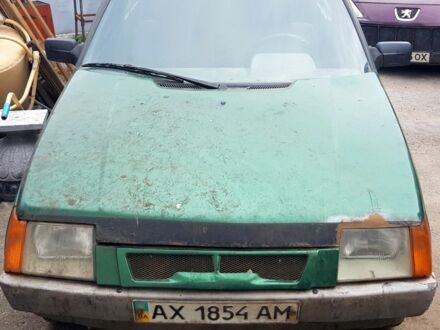 ЗАЗ 1102 Таврия 2004 в Харькове на Automoto.ua Зеленый ЗАЗ 1102 Таврия, объемом двигателя 1.2 л и пробегом 35 тыс. км за 350 $, фото 1 на Automoto.ua