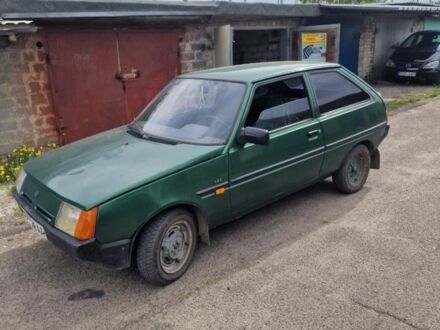 ЗАЗ 1102 Таврія 2005 у Краматорске на Automoto.ua Зелений ЗАЗ 1102 Таврія, об'ємом двигуна 1.2 л та пробігом 120 тис. км за 726 $, фото 1 на Automoto.ua