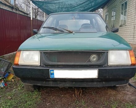 Зеленый ЗАЗ 1102 Таврия, объемом двигателя 1.1 л и пробегом 65 тыс. км за 700 $, фото 1 на Automoto.ua