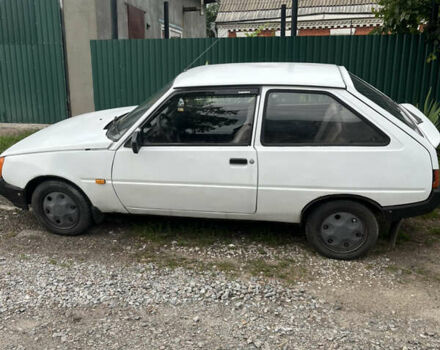 Белый ЗАЗ 1102 Таврія-Нова, объемом двигателя 1.09 л и пробегом 180 тыс. км за 724 $, фото 3 на Automoto.ua