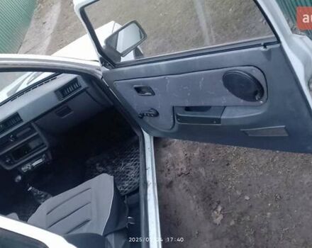 Білий ЗАЗ 1102 Таврия-Нова, об'ємом двигуна 1.2 л та пробігом 250 тис. км за 850 $, фото 6 на Automoto.ua