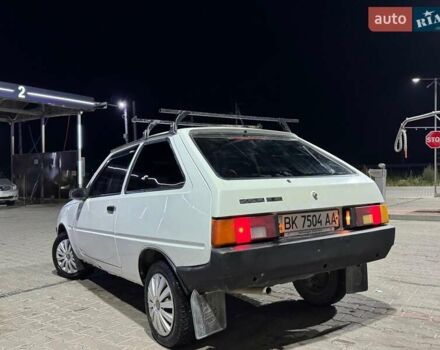 Белый ЗАЗ 1102 Таврія-Нова, объемом двигателя 0.13 л и пробегом 112 тыс. км за 650 $, фото 11 на Automoto.ua